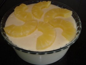 Mousse all'ananas