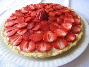 Crostata con crema e fragola