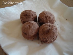 dolcetti di amaretti